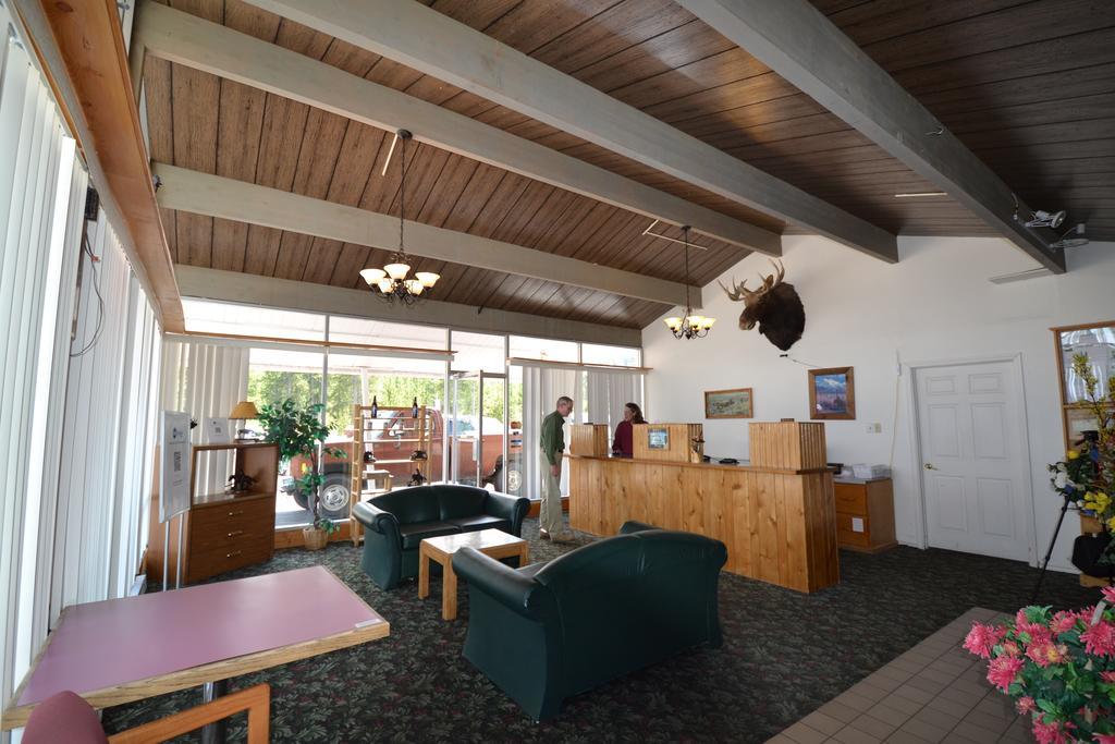 Dude & Roundup Motel West Yellowstone Buitenkant foto